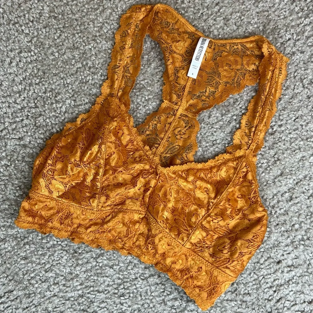 Lace Racerback Bralette - Picture 5 of 6